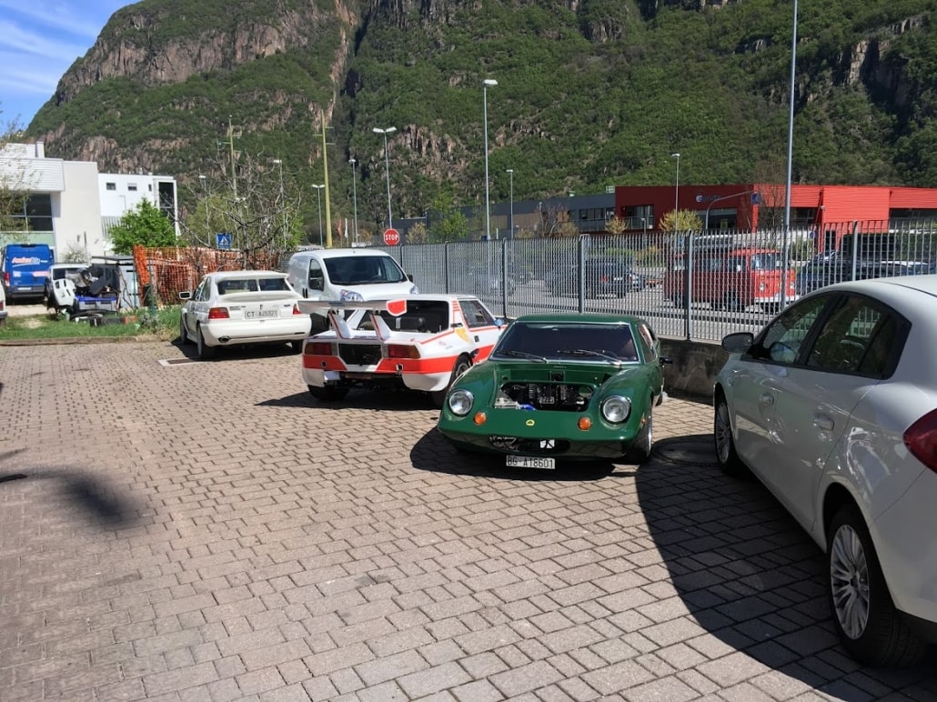 Auto storiche - Oldtimer Auto d'epoca in officina